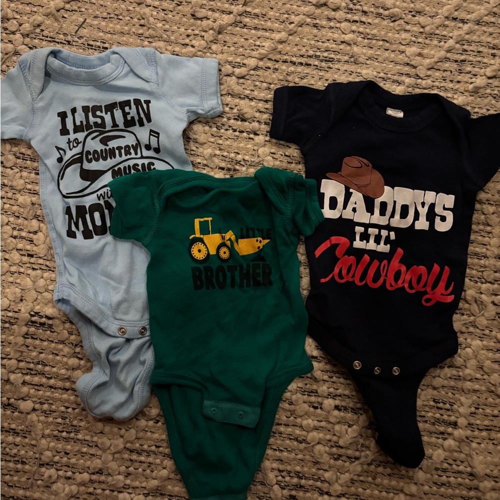 Country-Themed Baby Bodysuit Trio